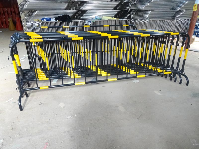 鐵馬護(hù)欄移動(dòng)圍欄