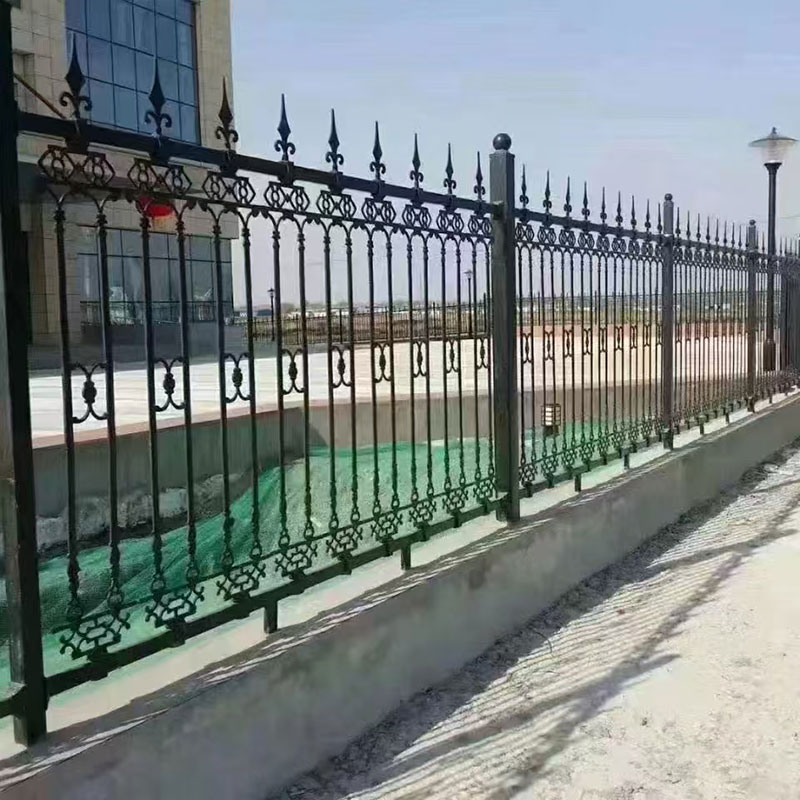 鑄鐵鐵藝護(hù)欄